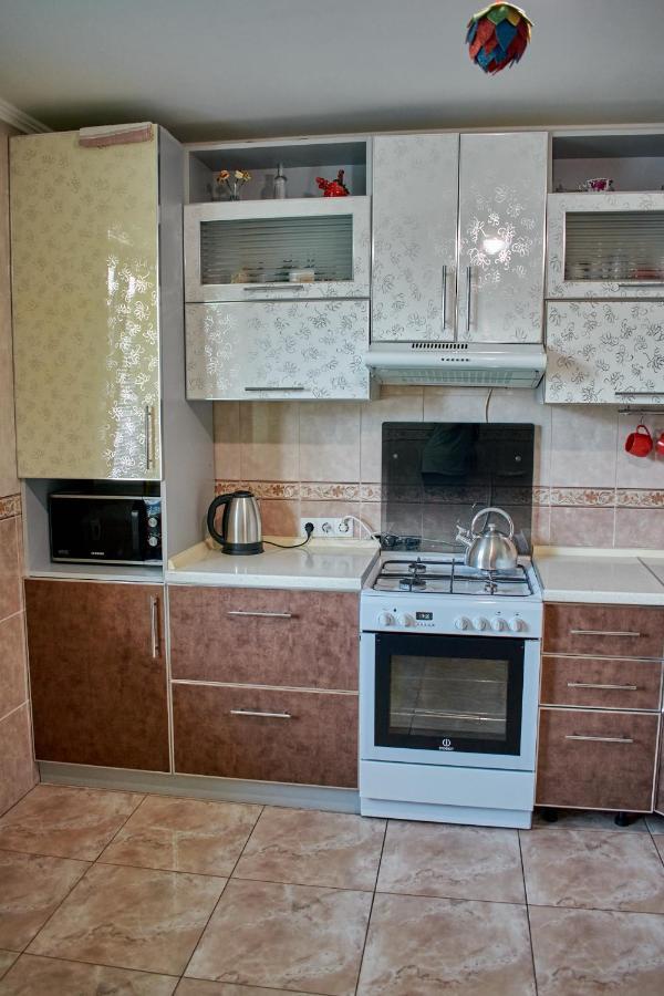 Vacation Home Lubov Kamianets-Podilskyi Exterior foto
